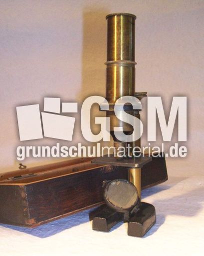 Schuelermikroskop_1914.jpg